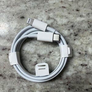 Apple USB-C to Lightning Cable in White